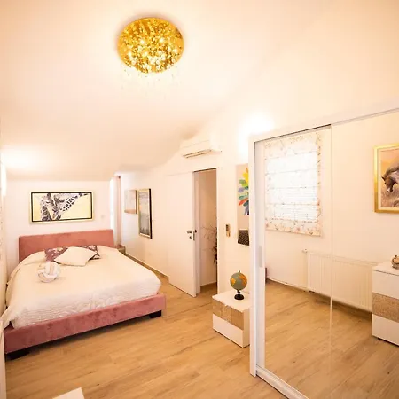 Tirkizni Val Apartman Zadar