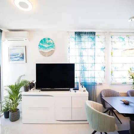 Tirkizni Val * Zadar