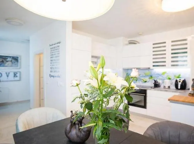 Apartman Tirkizni Val